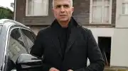 Özcan Deniz, Kanser Tedavisindeki Annesinin Hayatını Film Yapacağını Duyurdu