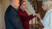 Kızılcık Şerbeti Dizisinde Senarist Ekibinde Değişiklik: Melis Civelek ve Zeynep Gür ile Yollar Ayrıldı
