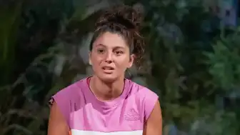 Survivor'da Seren Ay Yarışmadan Diskalifiye Edildi