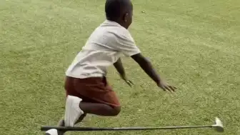 Lamine Yamal'ın Kardeşinin Golf Denemeleri Sosyal Medyada Paylaşıldı