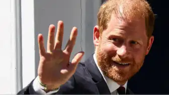 Buckingham Sarayı'ndan Duyuru: Sussex Dükü ve Düşesi Kral Charles ile Bir Araya Geldi