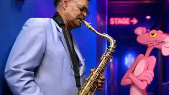 Müzik dünyasının efsane saksafoncusu Plas Johnson hayatını kaybetti
