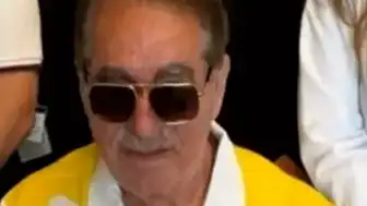 İbrahim Tatlıses'ten Saç ve Sakal İddialarına Yanıt: İmparator Yeni İmajıyla Balkonda