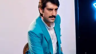 Prestij Meselesi Filminde Mahsun Kırmızıgül'ü Oğlu Mahmut Kırmızıgül Canlandırdı
