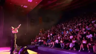 Aydın Büyükşehir Belediyesi 'Yaza Merhaba Konserleri' kapsamında Kolpa Didim'de sahne aldı