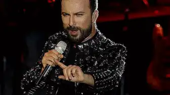 Megastar Tarkan, Ankara'da Koç Topluluğu İçin Ücretsiz Konser Verecek