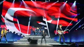 Scorpions Beşiktaş Stadyumu'nda Sahne Aldı: İstanbul'da Dev Konser