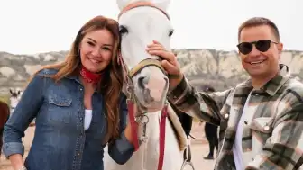 Pınar Altuğ'un romantizm talebine Yağmur Atacan'dan esprili yanıt