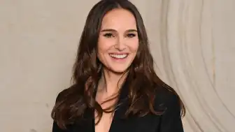 Natalie Portman, Üçüncü Bebeğini 'Büyülü Küçük İnsan' Olarak Tanımladı