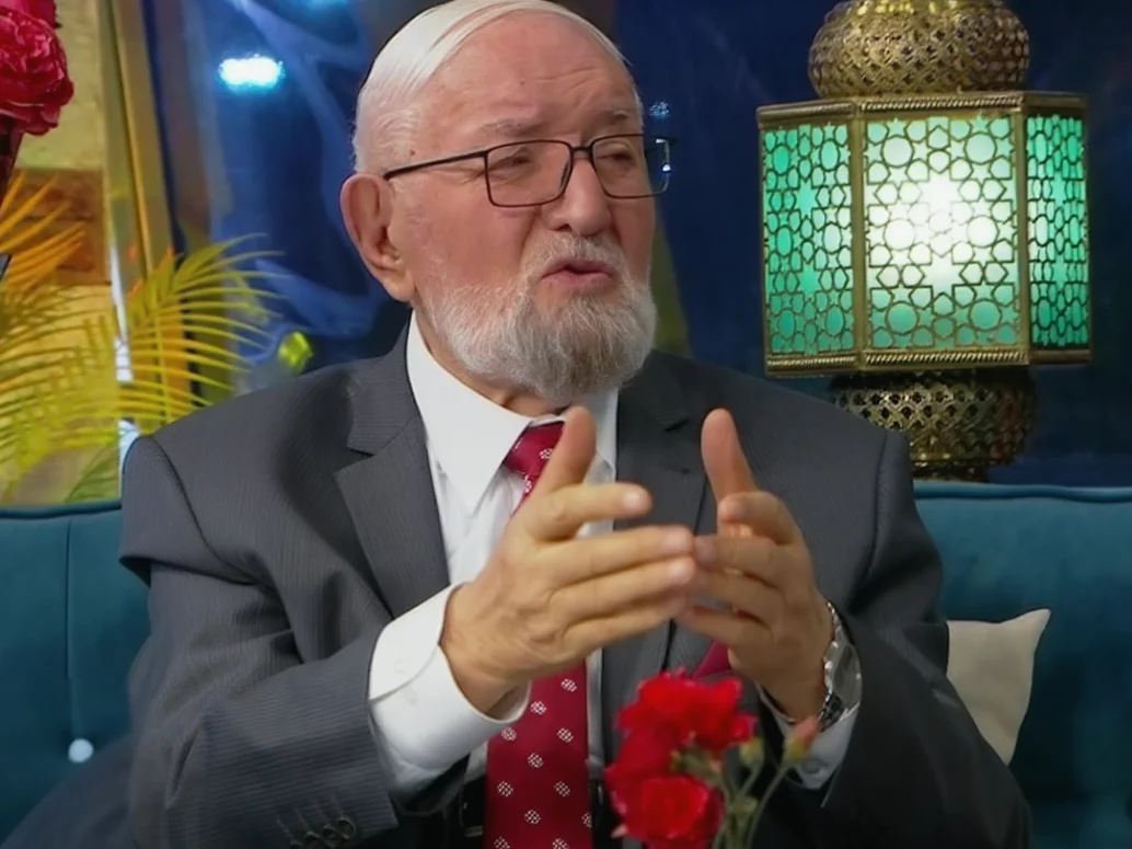 85 Yaşındaki İlahiyatçı Necmettin Nursaçan Yeniden Evlendi