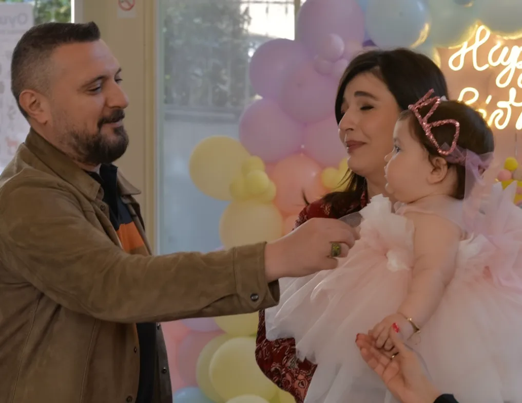Gonca Vuslateri Bebek Bakıcıları Konusunda Deneyimlerini Paylaştı