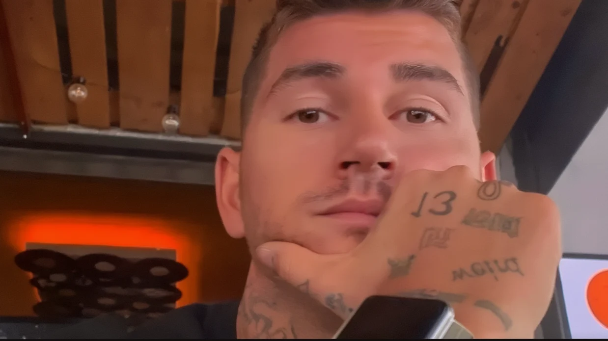 İrem Helvacıoğlu'nun Eski Eşi Ural Kaspar'ın Kim Olduğu Merak Ediliyor