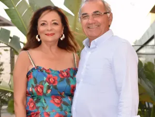 Sosyetenin Ünlü Çifti Rüşvet Vermek İsterken Dolandırıldı: Yaklaşık 32 Milyon TL Kaybettiler